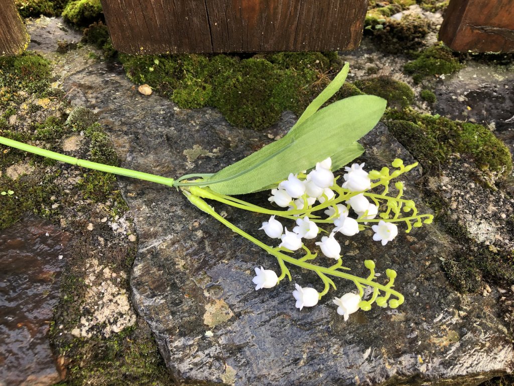 Umělé květiny konvalinky 31 cm